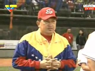 Presidente Chávez entregó reconocimientos a atletas venezola