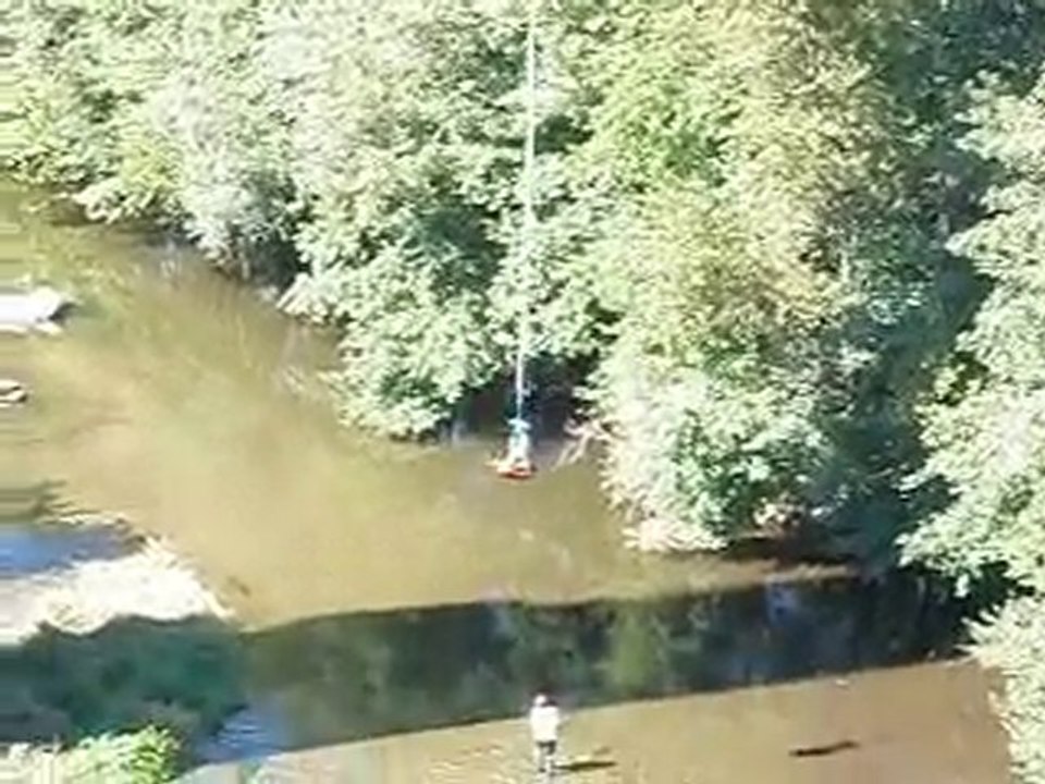 saut a l'elastique ceret 66