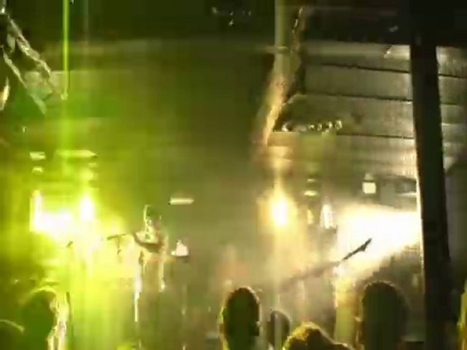 Les Machines Live Au Batofar