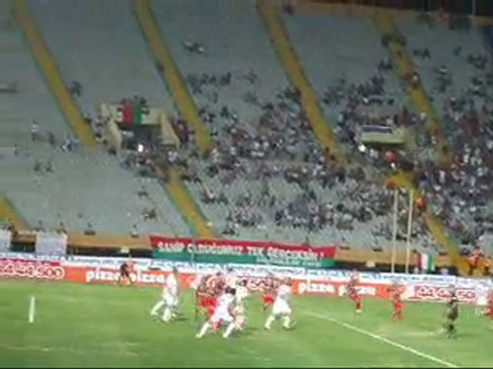 PENALTI ANI