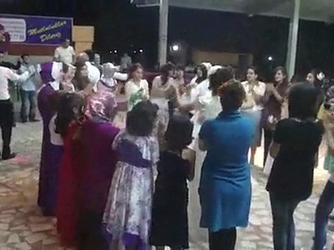 ZAHİDE İLE EMRAH -OYUN HAVALARI