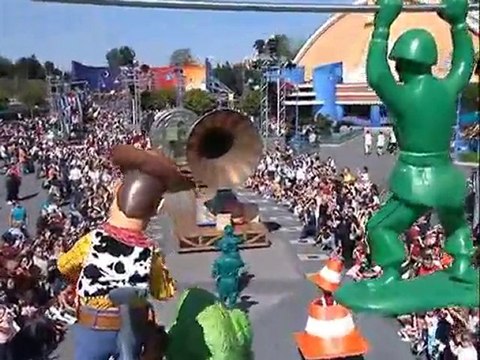 Disneyland Paris - Studios Cinema Parade