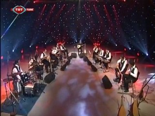 Özcan Türe Ağgül'ün 'Seni Çamanda Görmüşler' Türküsü 🎶