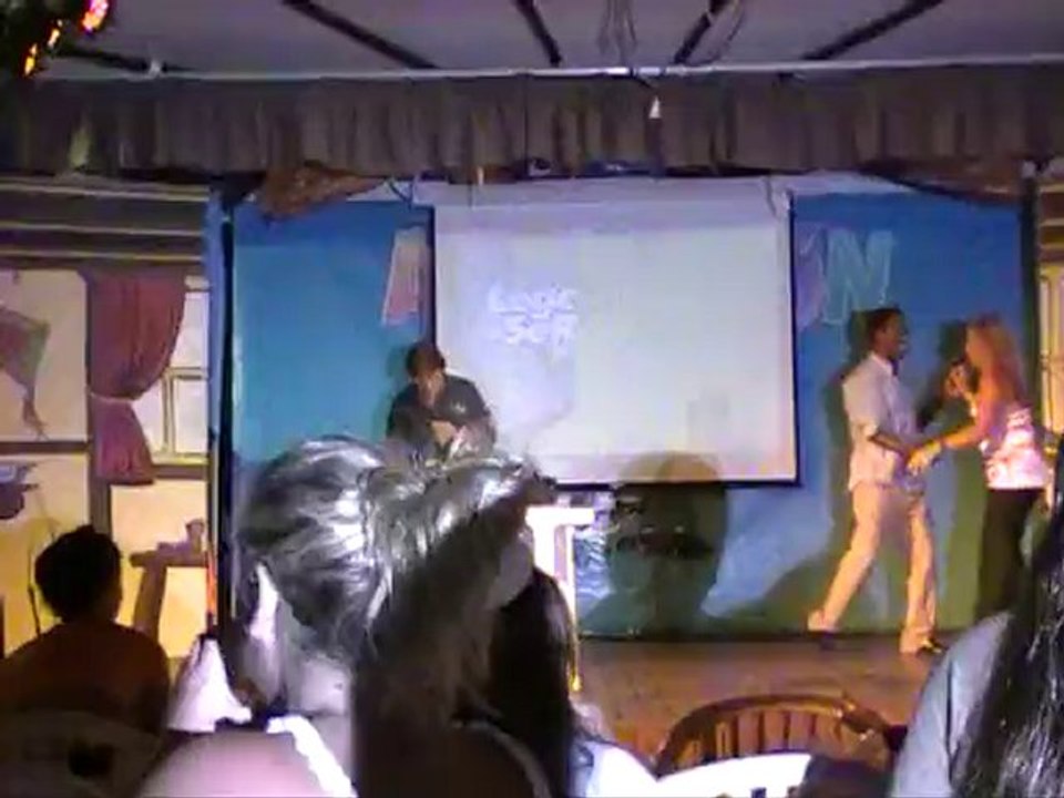 Vacances 2010 vidéo, T'aimer ( Denis avec Angela )