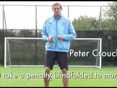 Spurs players try penalties blindfolded - London 2012