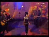 Amy Winehouse - Back to Black Live