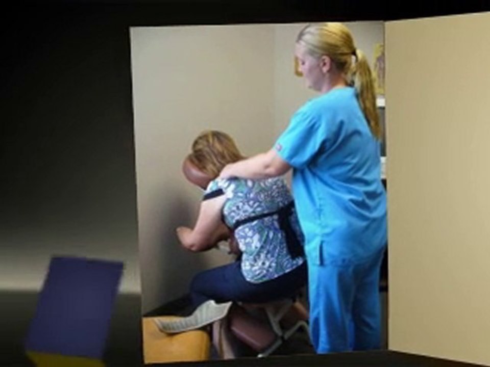 Anoka Massage Therapy relaxing and comfortable, table and c