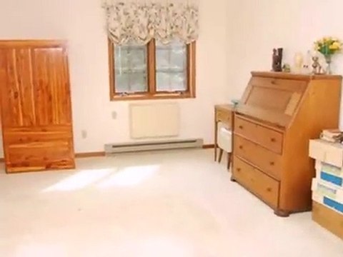 Homes for Sale - 530 N Silverbrook Dr - West Bend, WI 53090