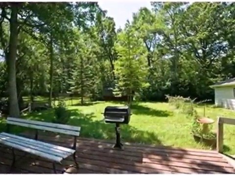 Homes for Sale - 2100 Robinwood Ln - Riverwoods, IL 60015 -