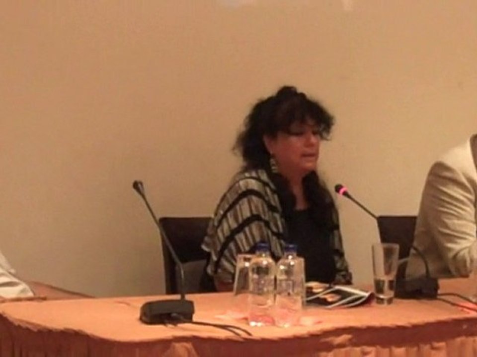 Η Αννα Βαγενά μιλάει για το γάλα