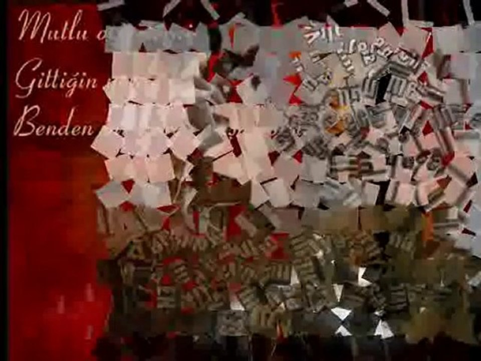 Erdal Somuncu Elimde Kalem Ve Sensiz Boş Bir Sayfa