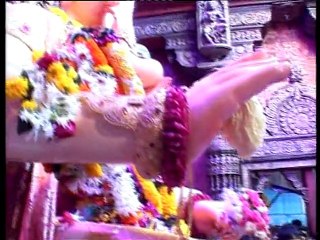 Shilpa Shetty at Lalbaug Ganpati