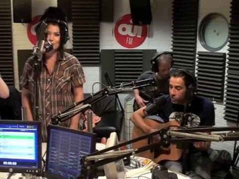 Brisa Roché - Sweat King - Session Acoustique OÜI FM