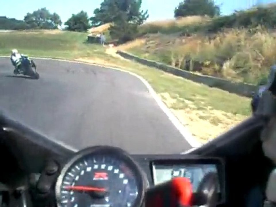 Tour circuit Pau Arnos gsxr 750