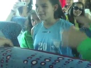 Y nos vamos pa' Madrid cantando (8)