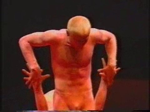 DUO BROTHERS-acrobatics-presents Art agency Valentino