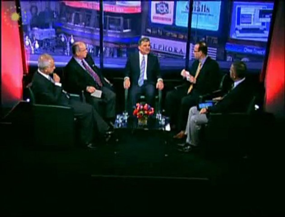 Cumhurbaşkanı Gül, New York’ta, TRT Haber’in konuğu oldu-1