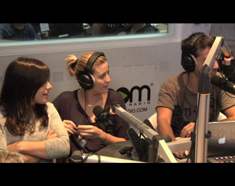 Virginie Caprice pète littéralement les plombs chez Mikl !