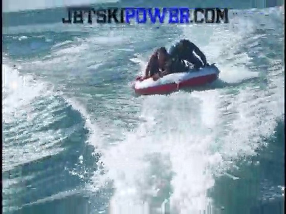 Towables Bouée Tractée Ile d Oléron bateau mer boat sea saut