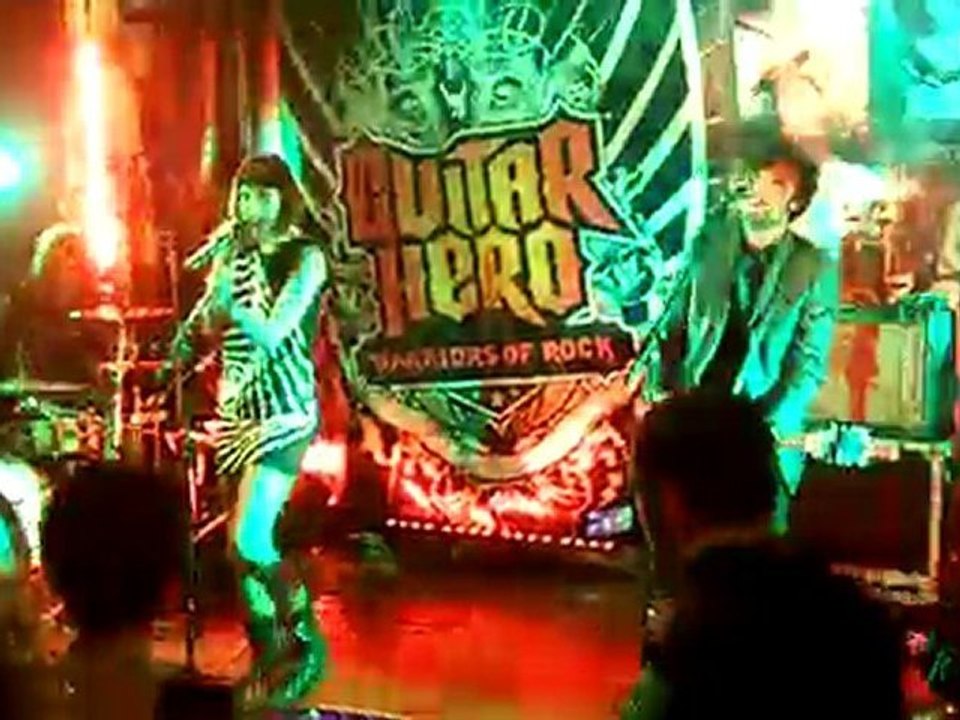 Lancement Guitar Hero 6 Lussi in the Sky