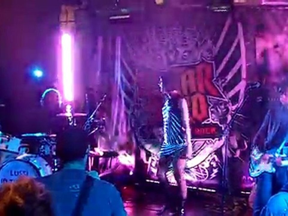 Lancement Guitar Hero 6 Lussi in the Sky