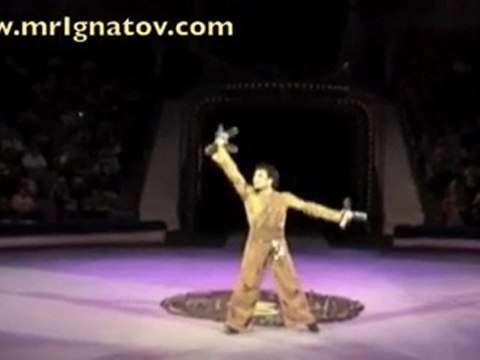 SERGEY IGNATOV-juggling-presents Art agency Valentino