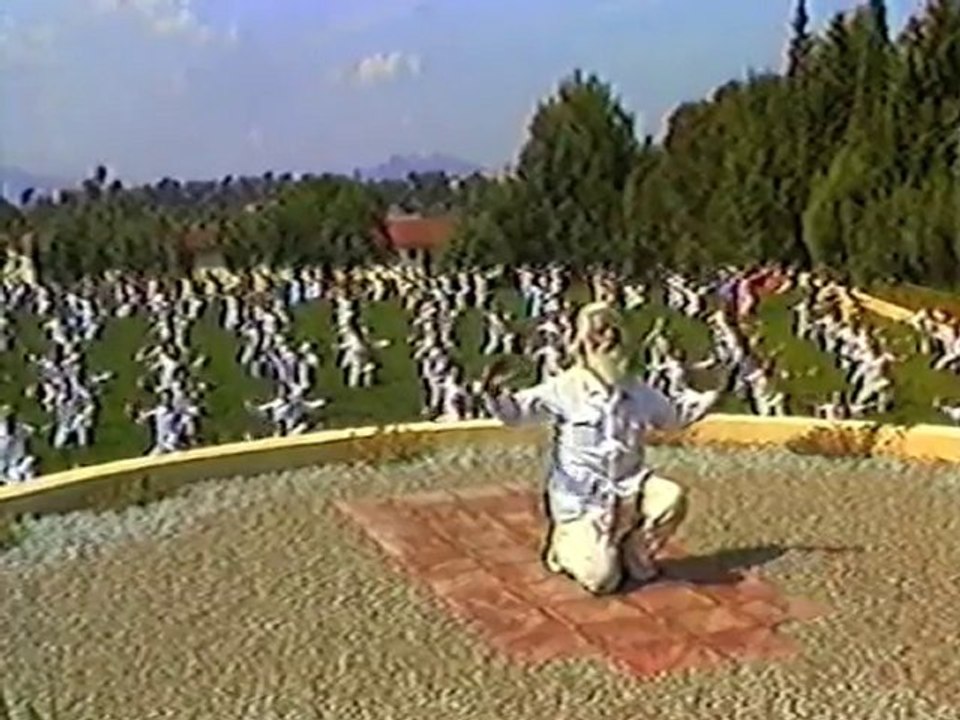 Omraam Mikhaël Aïvanhov : Sens des exercices de gymnastique