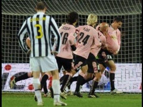 Juventus 1-3 Palermo Bovo great free-kick, Laquianta header