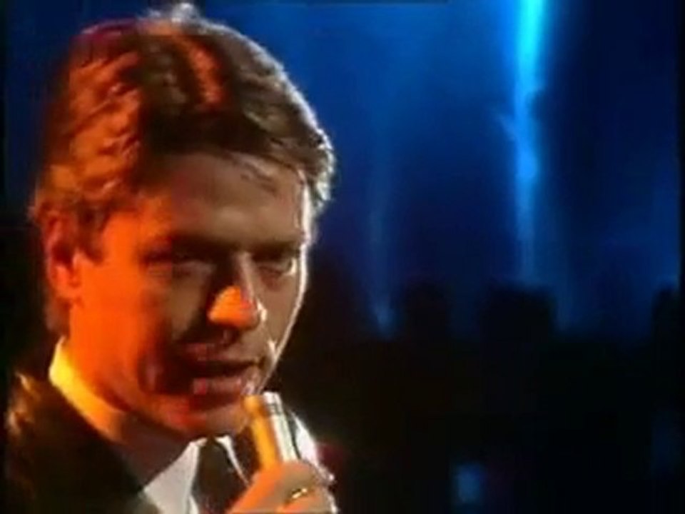 Robert Palmer - Johnny & Mary 1980