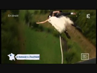 mariés à l'élastic -Saut à l'élastique - pont de la Sarthe