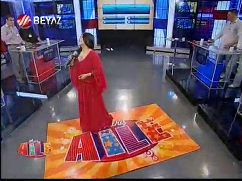 Nur Ertürk Müthiş Aile'de