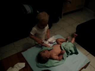 Nino et Lily après le bain