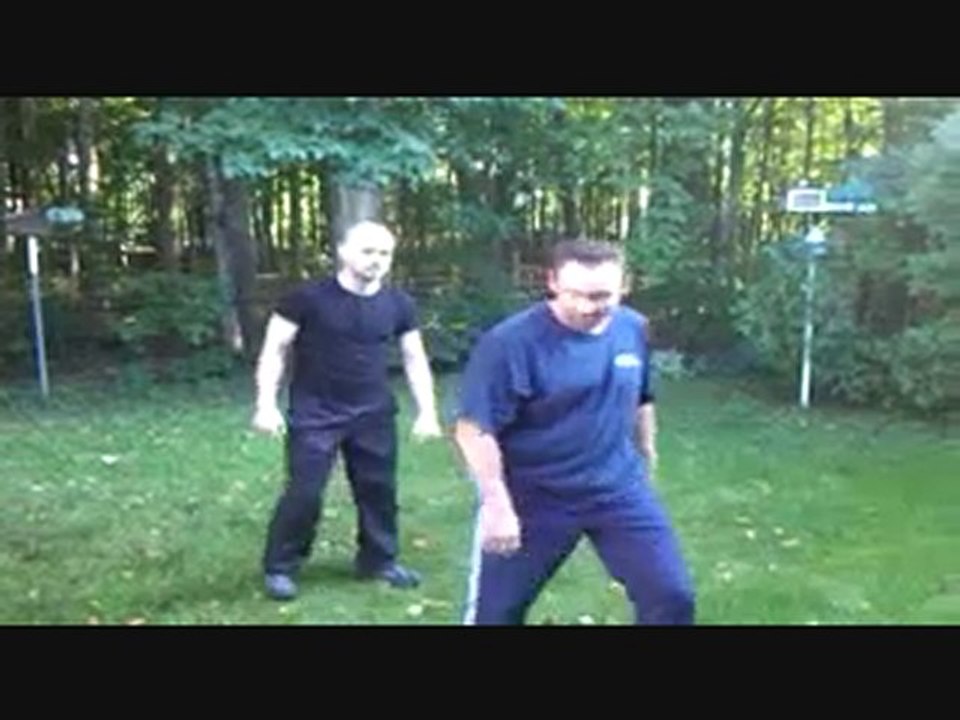 Knife Drills: Verbal Interaction & Flinch Response