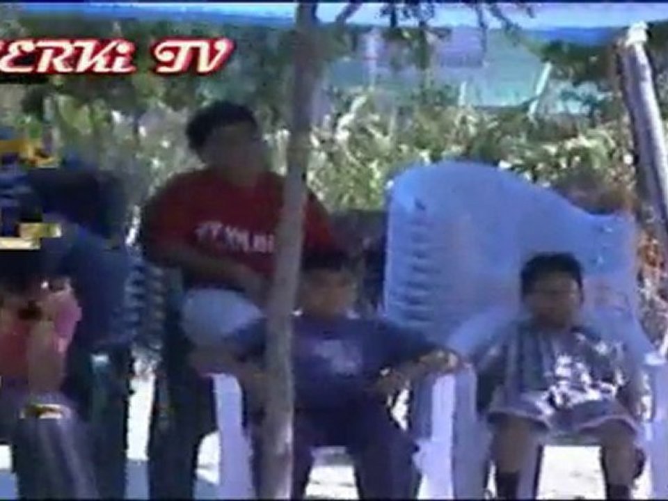 Oruc Yücel'in Dügünü (2010) Part1