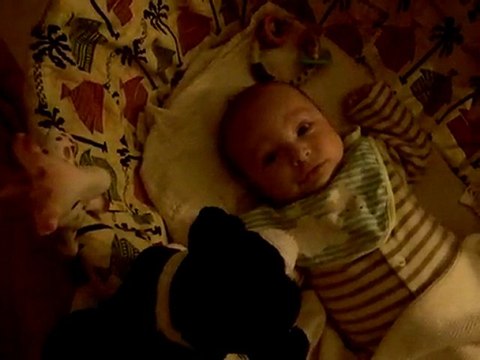 marius petit garçon sourires la nuit