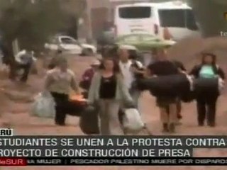 Estudiantes peruanos se unen a la protesta contra construcci
