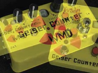WMD Geiger Counter Guitar Pedal Demo by MusicGearFast.com