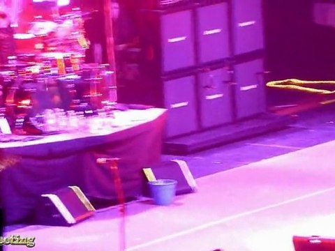 OZZY OSBOURNE Let Me Hear You Scream Live Paris Bercy 20/09/