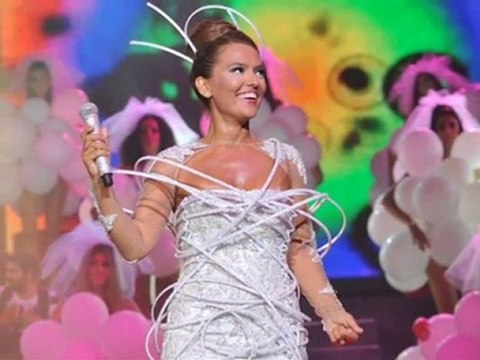 DEMET AKALIN DUR ZİRVE 2010 by Okan Trk