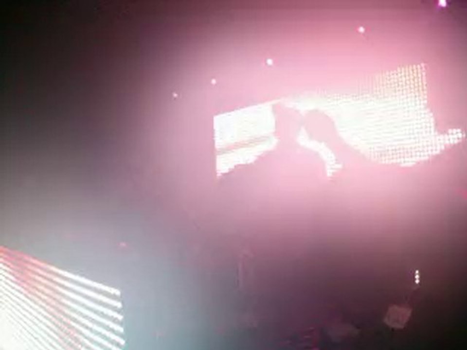 100924 Jungle Juice 3 years anniversary 01