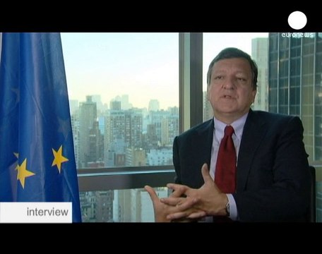 José Manuel Barroso : L'Europe donnera un milliard...