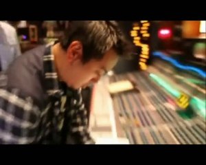 A Thousand suns coulisse