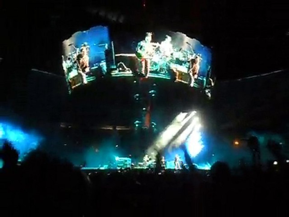 U2