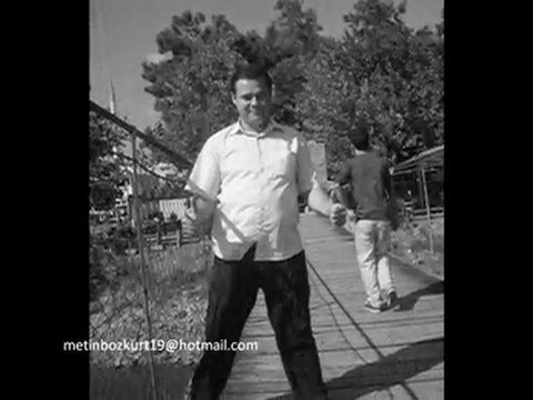 sen uzaklarda değil damarımda kanımsın..!!