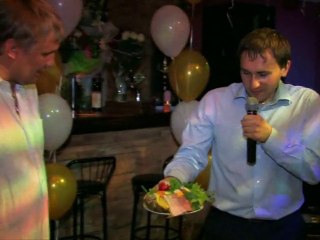 Весёлая презентация салата ЖАРПТИЦА