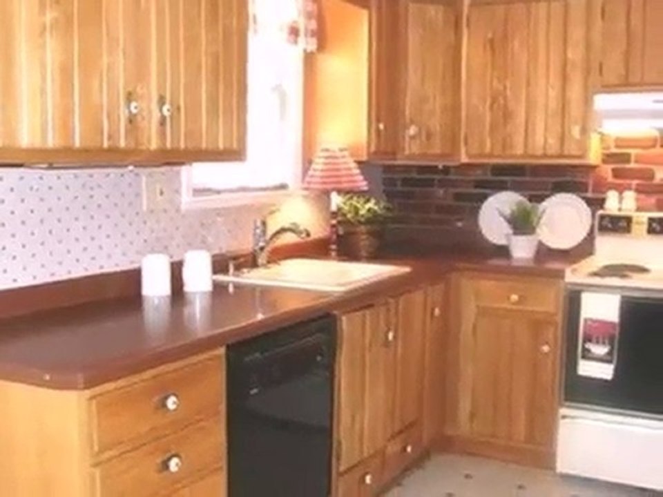 Homes for Sale - 340 E Gauer Cir - Milwaukee, WI 53207 - Col