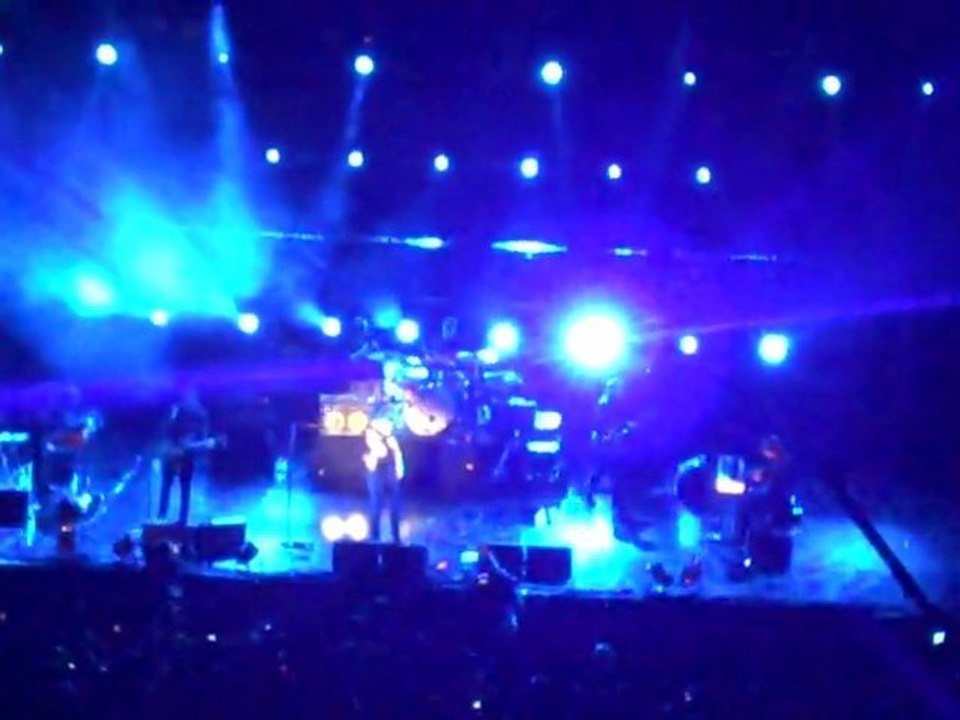 Archive-You make me feel-live in athens 2010