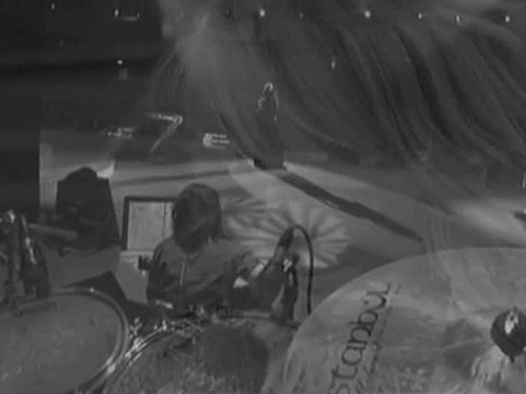 Hande Yener - Çöp (Özel Klip)