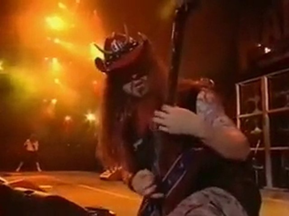 Pantera Live @ Ozzfest- -Cowboys from Hell
