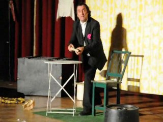 " Gares Folies " (40 ans de la CCM) : folie à Montceau (1)